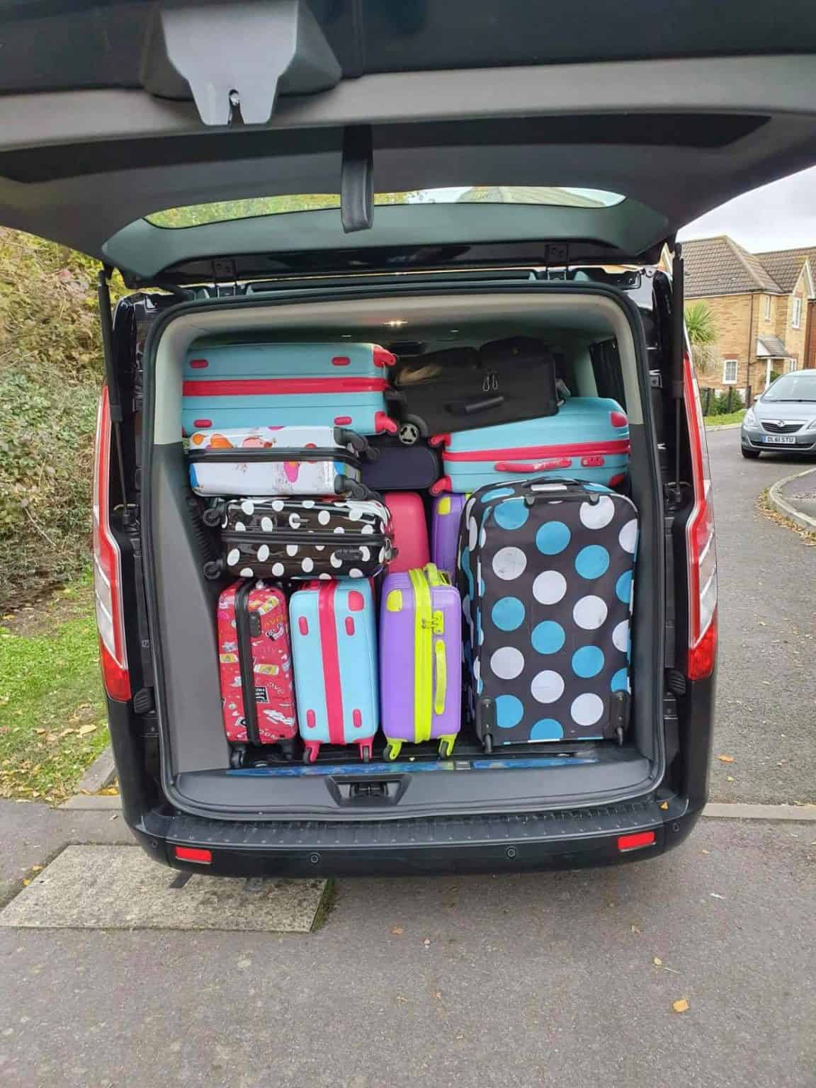 Taxi to London Heathrow from Bournemouth, Poole or Christchurch Dorset Airport Taxi Taxi to London Heathrow from Bournemouth, Poole or Christchurch Dorset Airport Taxi